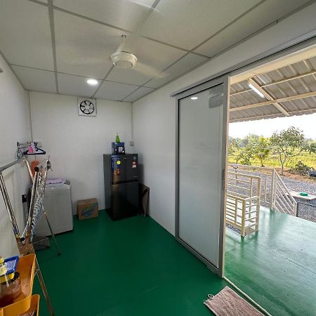 Homestay Denai Harummanis S4 Simpang Empat  Εξωτερικό φωτογραφία